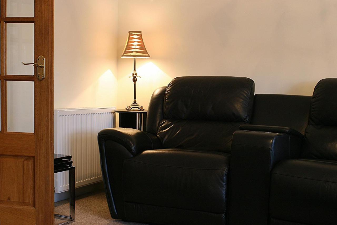 Linden Apartment Stirling Zewnętrze zdjęcie