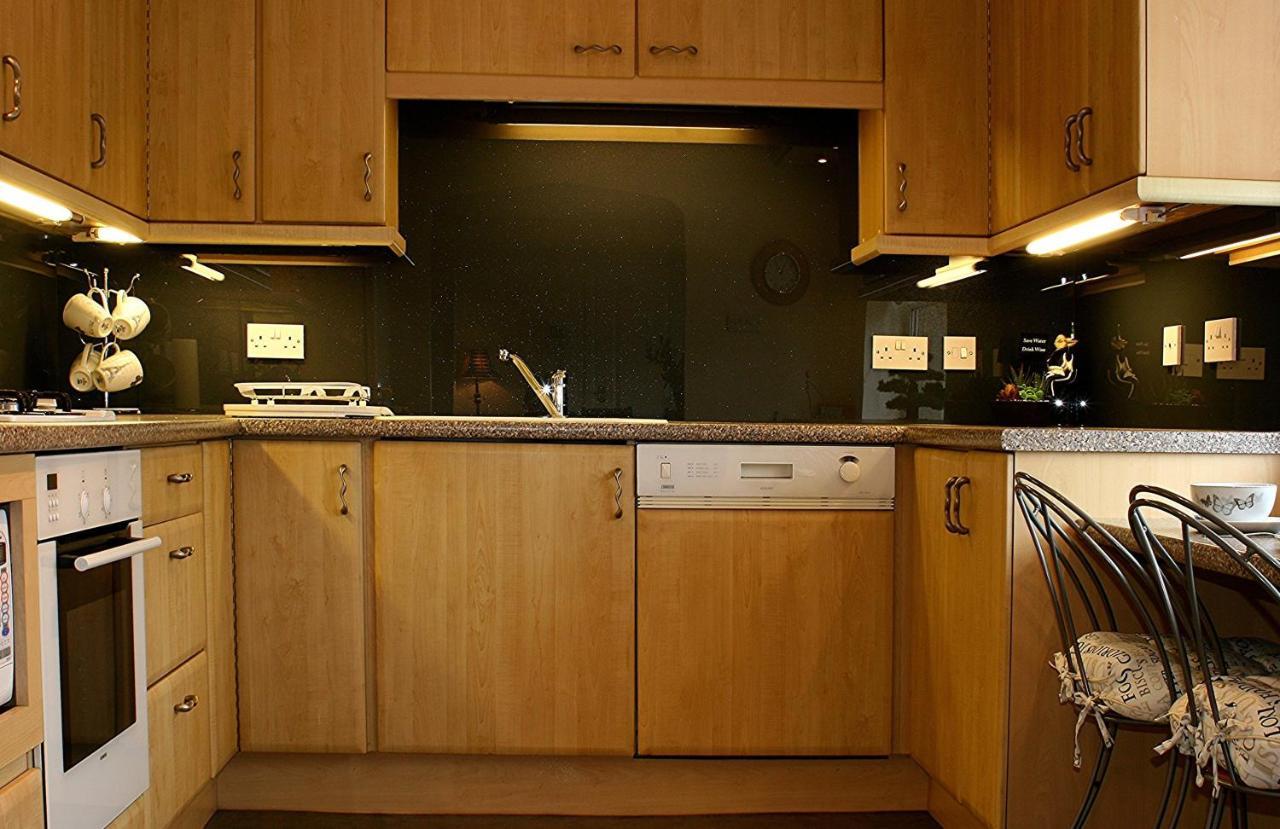 Linden Apartment Stirling Zewnętrze zdjęcie